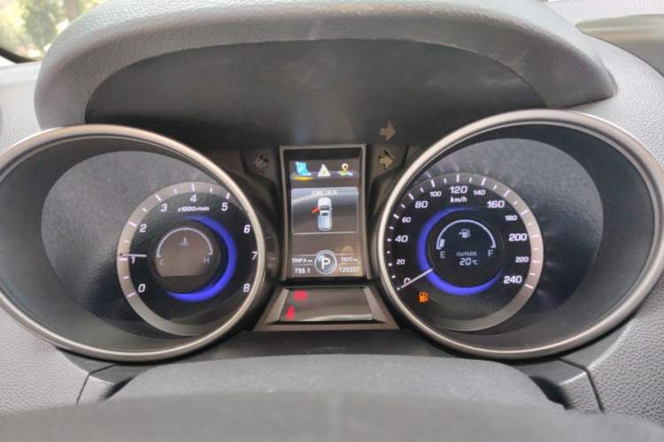 Used CHANGAN CS75 2016 1.8T Automatic Elite Model China V Standard Instrument Cluster