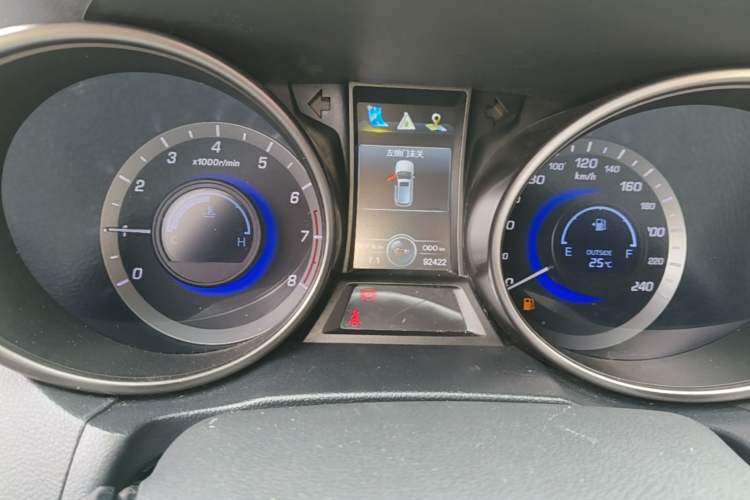 Used CHANGAN CS75 2016 1.5T Manual FENGSHANG Model Instrument Cluster