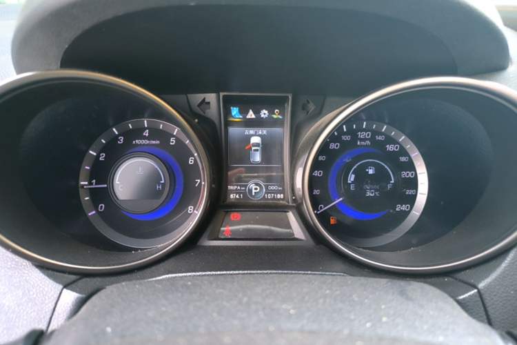 Used CHANGAN CS75 2016 1.8T Automatic Prestige Model China V Standard Instrument Cluster