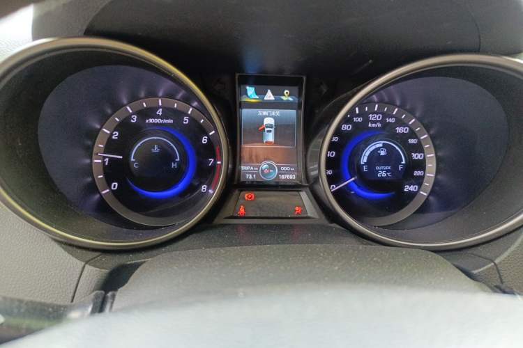 Used CHANGAN CS75 2016 2.0L Manual Luxury Version China V Standard Instrument Cluster