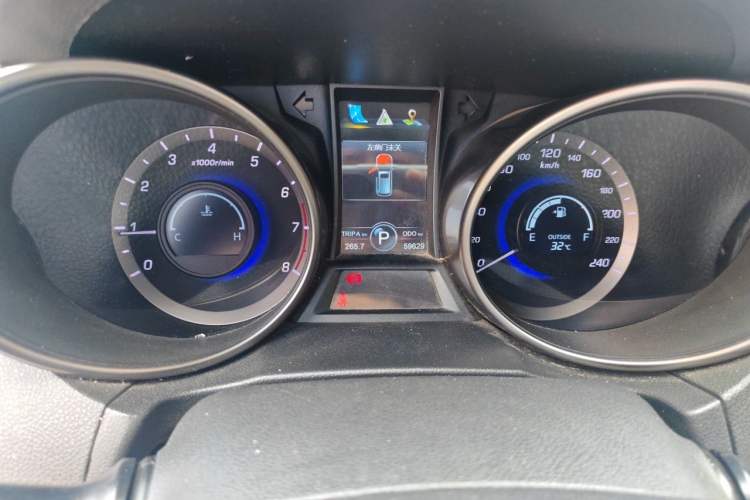 Used CHANGAN CS75 2016 1.8T Automatic Elite Model China V Standard Instrument Cluster