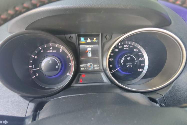 Used CHANGAN CS75 2016 2.0L Manual Luxury Version China V Standard Instrument Cluster