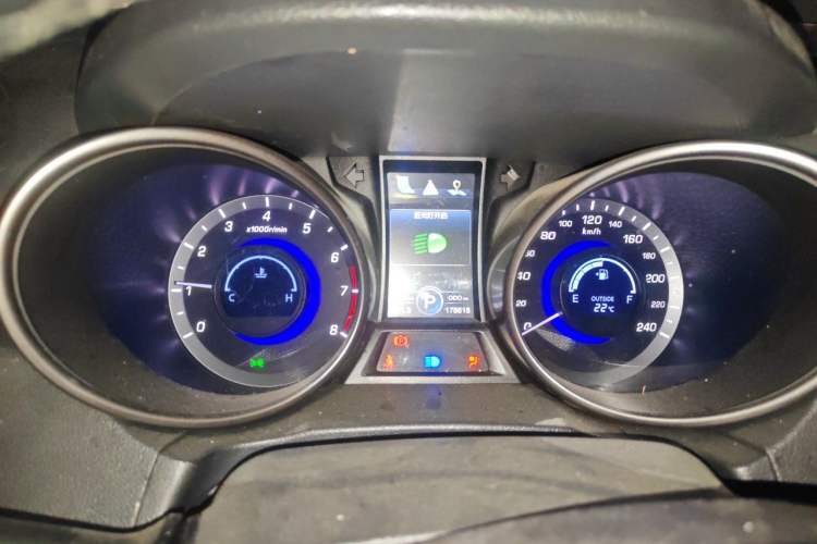 Used CHANGAN CS75 2016 1.8T Automatic Elite Model China V Standard Instrument Cluster