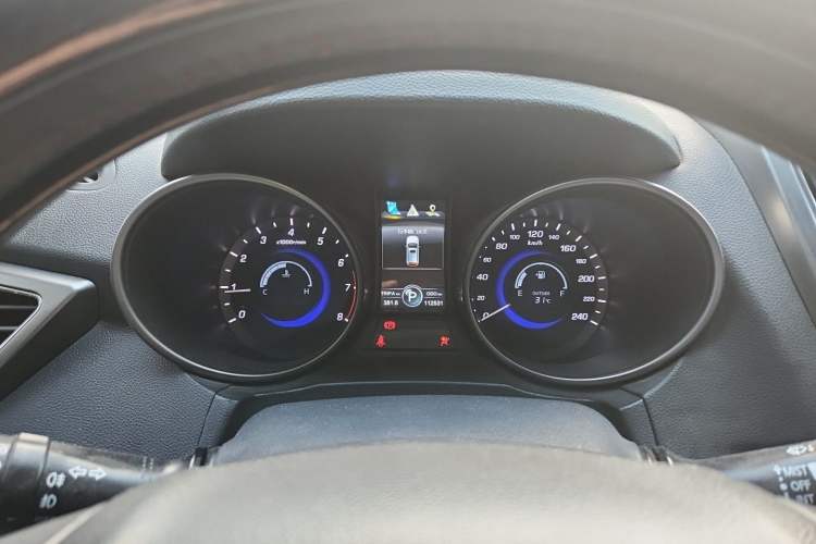 Used CHANGAN CS75 2016 1.8T Automatic Elite Model China V Standard Instrument Cluster