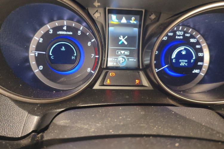 Used CHANGAN CS75 2016 1.8T Automatic Elite Model China V Standard Instrument Cluster