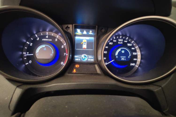 Used CHANGAN CS75 2016 1.5T Manual FENGSHANG Model Instrument Cluster