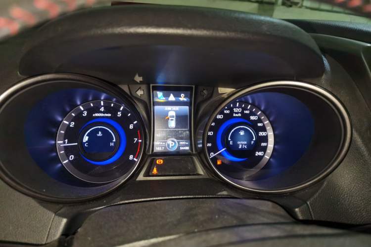 Used CHANGAN CS75 2016 1.8T Automatic Elite Model China V Standard Instrument Cluster