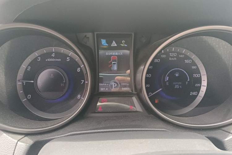 Used CHANGAN CS75 2016 1.8T Automatic Elite Model China IV Standard Instrument Cluster