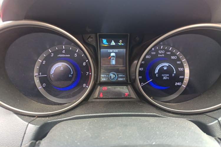 Used CHANGAN CS75 2016 1.8T Automatic Elite Model China V Standard Instrument Cluster
