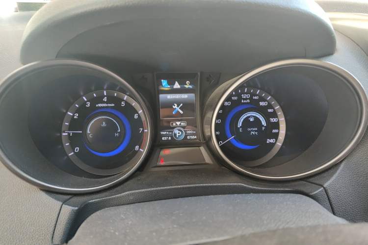 Used CHANGAN CS75 2016 1.8T Automatic Elite Model China IV Standard Instrument Cluster