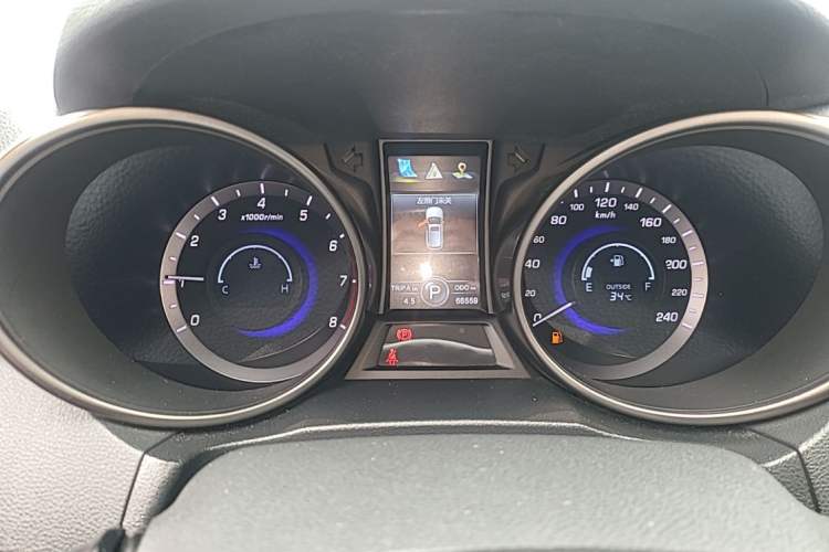 Used CHANGAN CS75 2016 1.8T Automatic Elite Model China V Standard Instrument Cluster