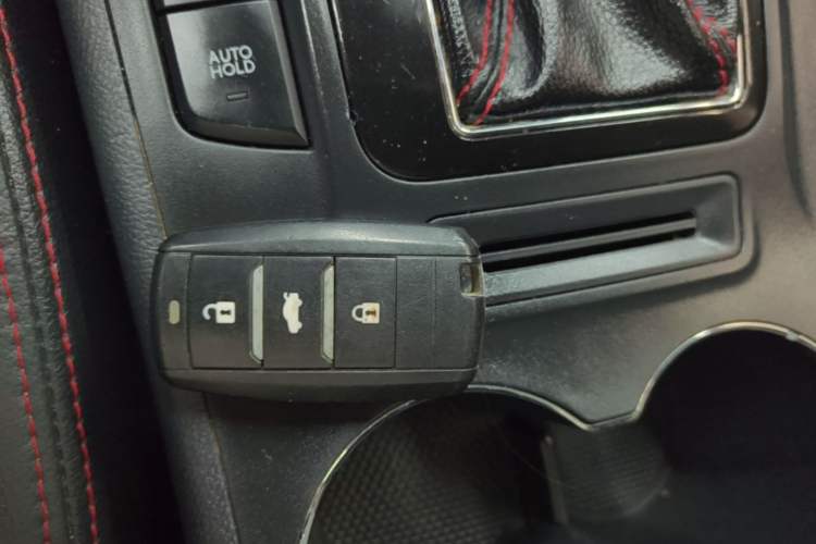 Used CHANGAN CS75 2016 1.8T Automatic Elite Model China V Standard Interior 1