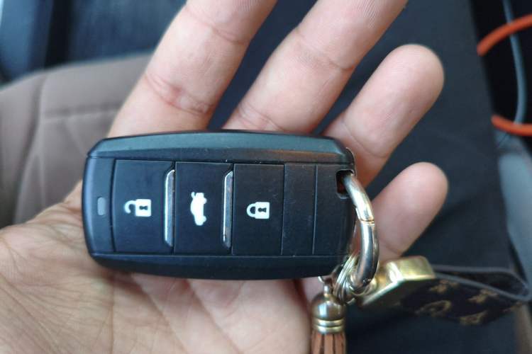 Used CHANGAN CS75 2016 1.8T Automatic Elite Model China V Standard Interior 1