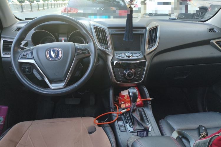 Used CHANGAN CS75 2016 1.8T Automatic Elite Model China V Standard Interior 2