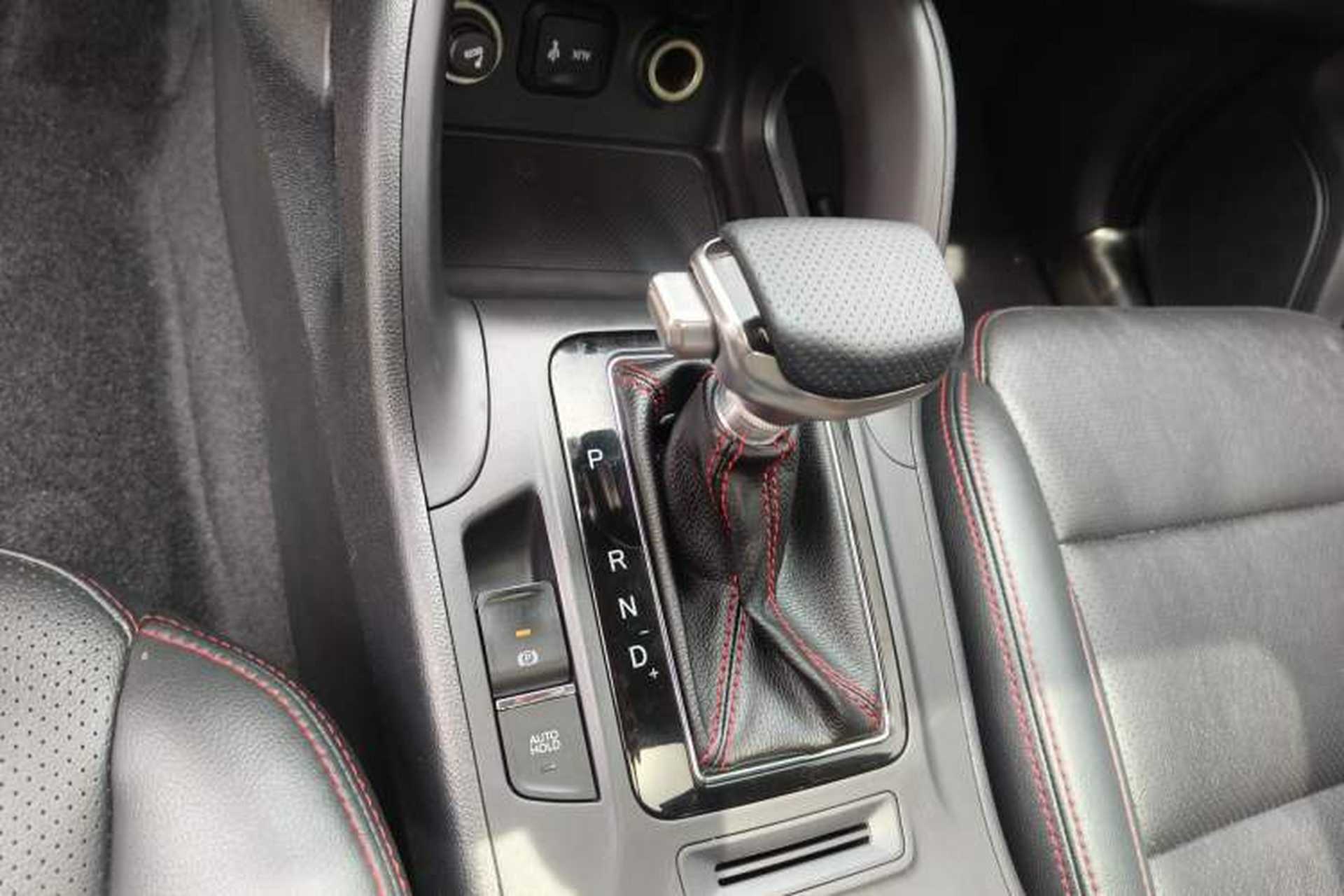 Used CHANGAN CS75 2016 1.8T Automatic Elite Model China IV Standard Interior 6