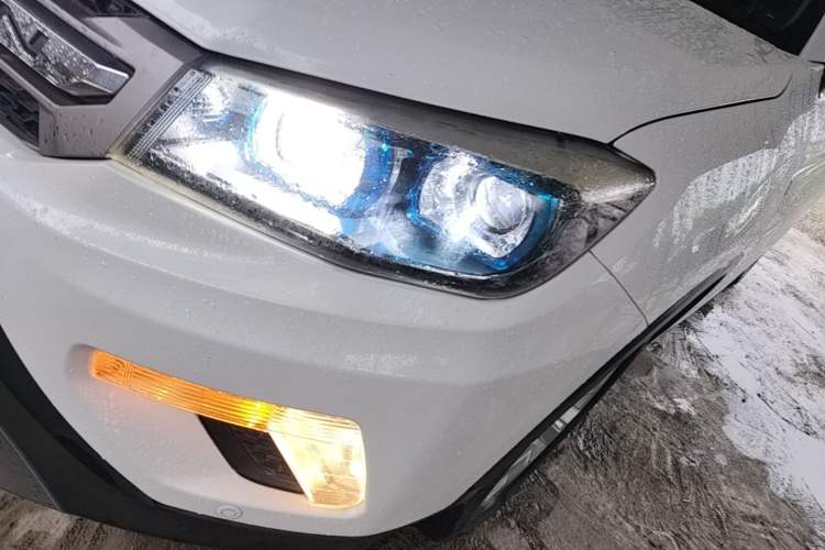 Used CHANGAN CS75 2016 1.8T Automatic Elite Model China V Standard Left Front Headlight
