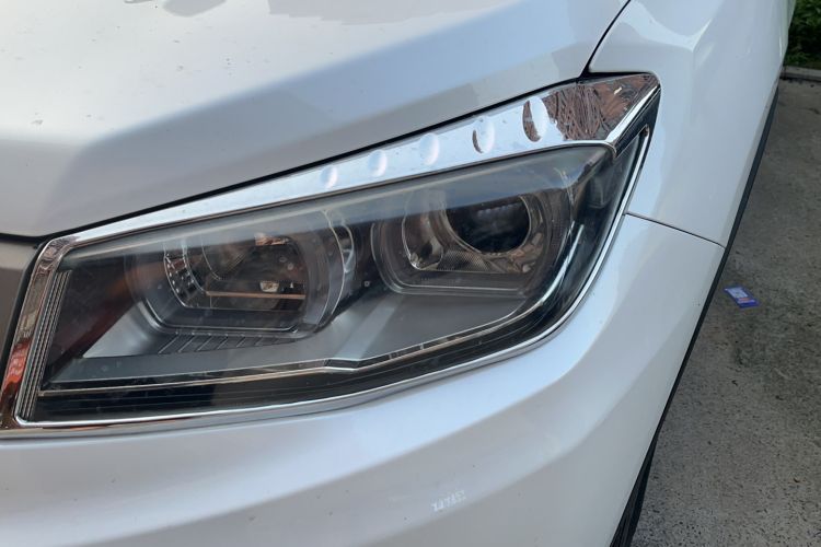 Used CHANGAN CS75 2016 2.0L Manual Leading Version China IV Standard Left Front Headlight