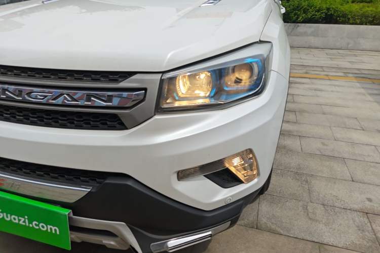 Used CHANGAN CS75 2016 1.8T Automatic Elite Model China V Standard Left Front Headlight