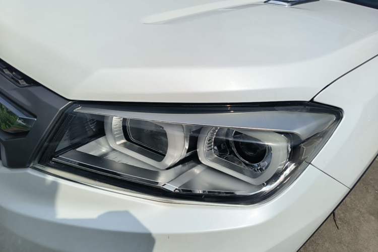 Used CHANGAN CS75 2016 1.5T Manual FENGSHANG Model Left Front Headlight