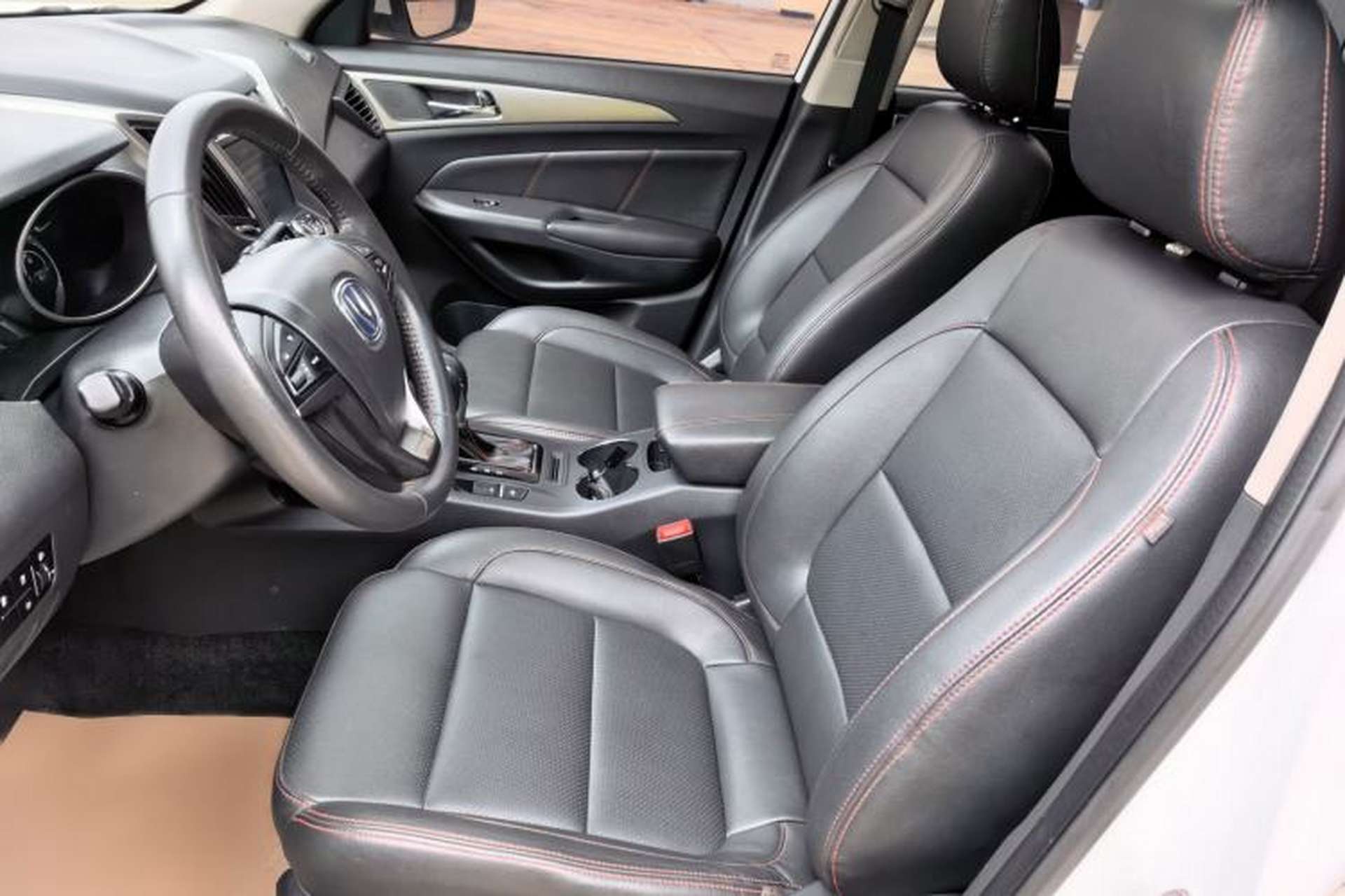 Used CHANGAN CS75 2016 1.8T Automatic Elite Model China V Standard Left Front Seat