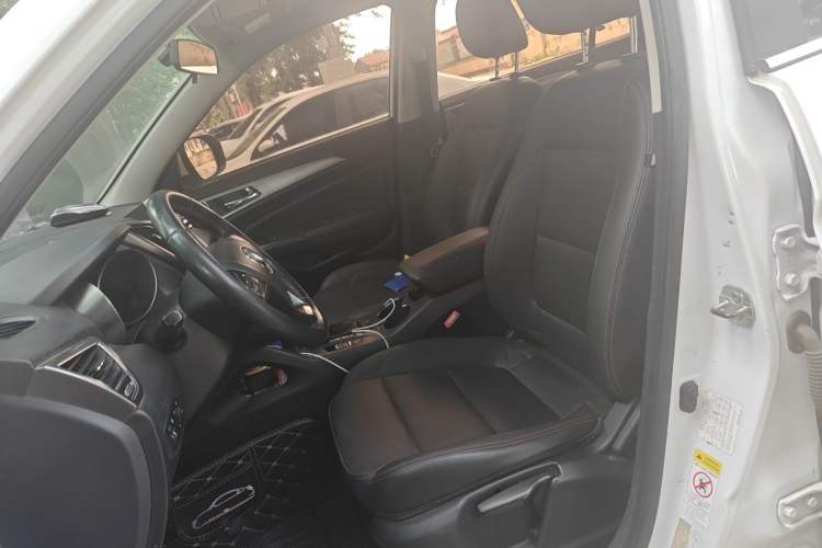 Used CHANGAN CS75 2016 1.8T Automatic Elite Model China V Standard Left Front Seat