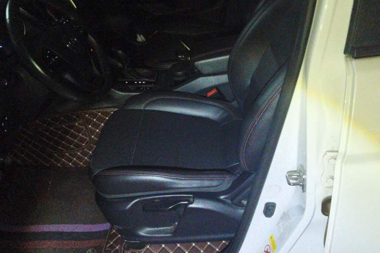 Used CHANGAN CS75 2016 1.8T Automatic Elite Model China V Standard Left Front Seat