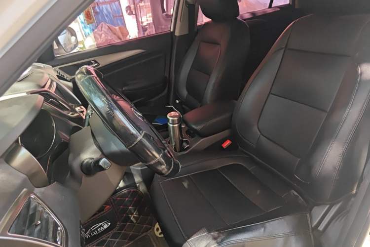 Used CHANGAN CS75 2016 2.0L Manual Luxury Version China IV Standard Left Front Seat