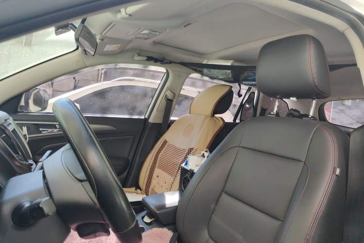 Used CHANGAN CS75 2016 1.8T Automatic Elite Model China IV Standard Left Front Seat