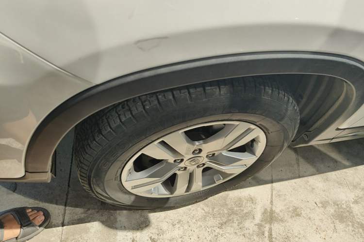 Used CHANGAN CS75 2016 2.0L Manual Comfort Version China V Standard Left Front Wheel Hub