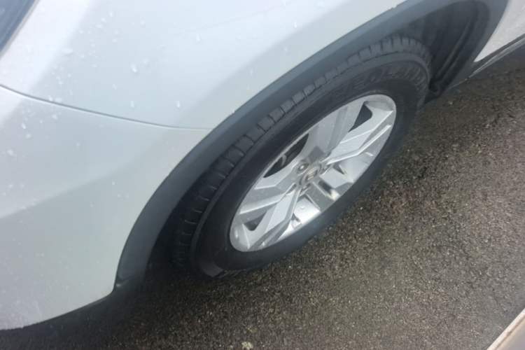 Used CHANGAN CS75 2016 1.8T Automatic Elite Model China IV Standard Left Front Wheel Hub