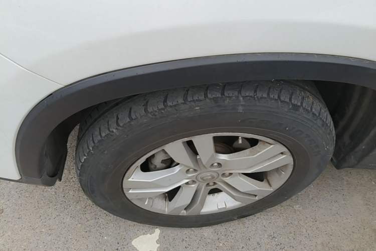 Used CHANGAN CS75 2016 1.5T Manual FENGSHANG Model Left Front Wheel Hub
