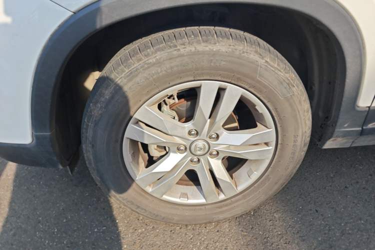 Used CHANGAN CS75 2016 1.8T Automatic Elite Model China V Standard Left Front Wheel Hub