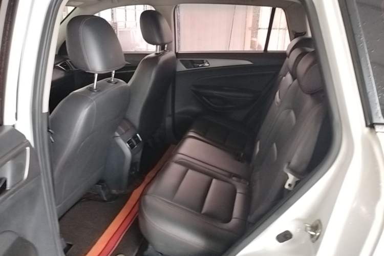 Used CHANGAN CS75 2016 1.8T Automatic Elite Model China V Standard Left Rear Seat
