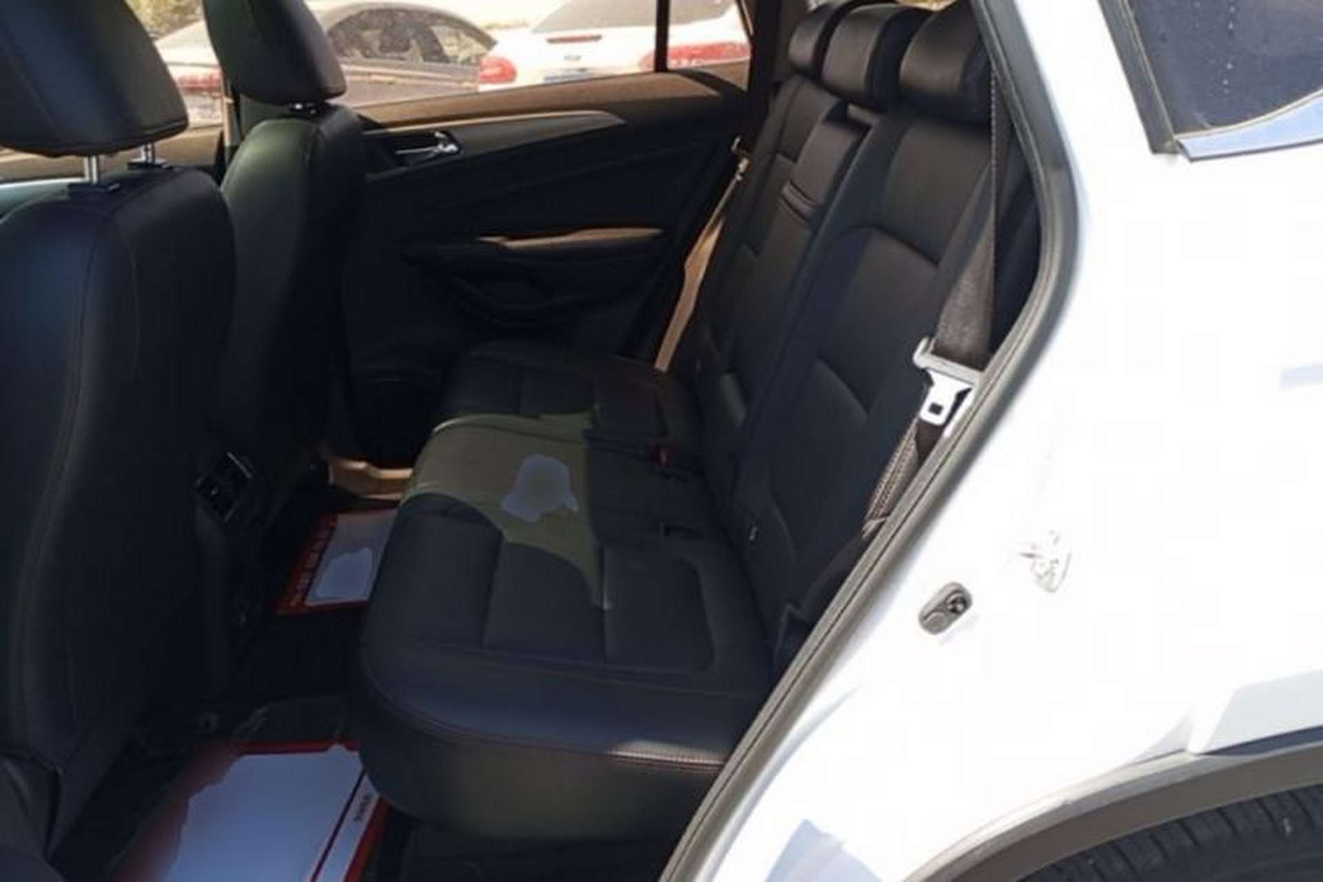 Used CHANGAN CS75 2016 1.8T Automatic Elite Model China V Standard Left Rear Seat
