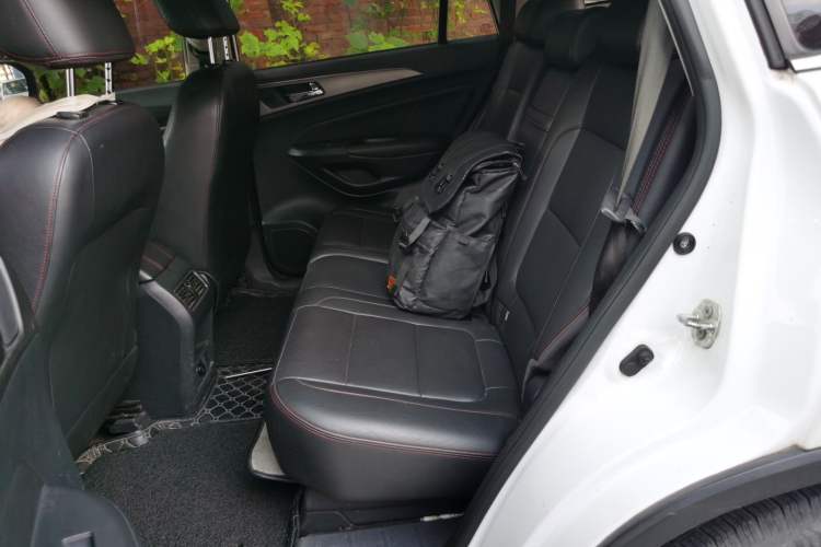 Used CHANGAN CS75 2016 1.8T Automatic Elite Model China V Standard Left Rear Seat