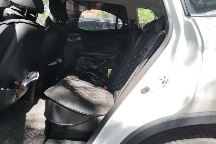 Used CHANGAN CS75 2016 1.8T Automatic Elite Model China V Standard Left Rear Seat