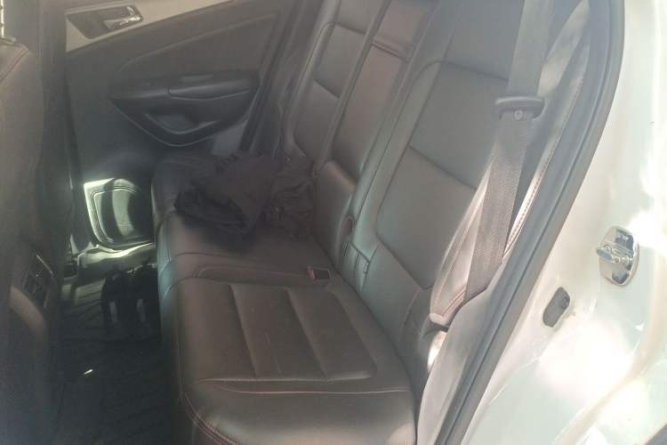 Used CHANGAN CS75 2016 1.8T Automatic Elite Model China V Standard Left Rear Seat