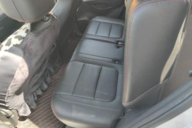 Used CHANGAN CS75 2016 2.0L Manual Comfort Version China V Standard Left Rear Seat