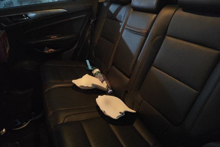 Used CHANGAN CS75 2016 1.8T Automatic Elite Model China IV Standard Left Rear Seat