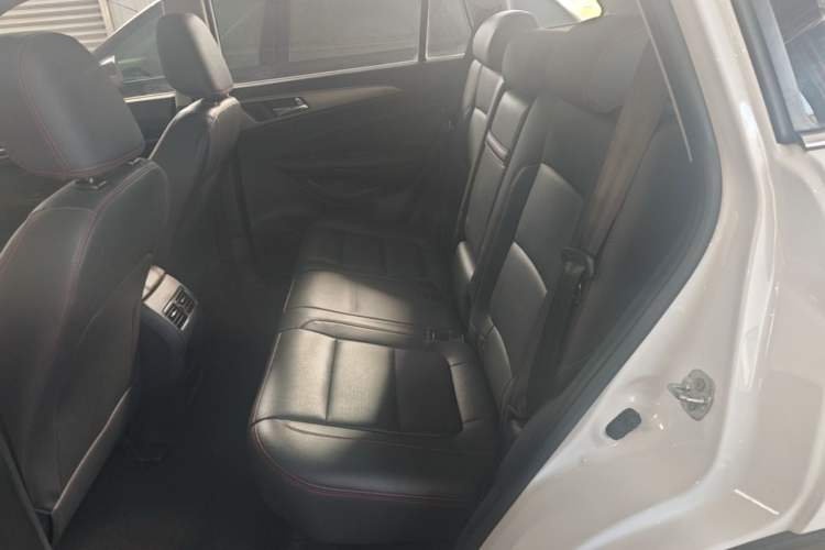 Used CHANGAN CS75 2016 1.8T Automatic Elite Model China V Standard Left Rear Seat