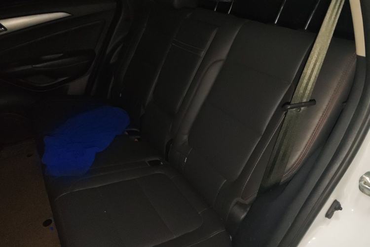 Used CHANGAN CS75 2016 1.8T Automatic Elite Model China V Standard Left Rear Seat