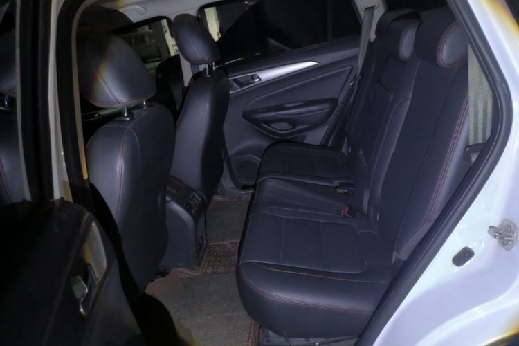 Used CHANGAN CS75 2016 2.0L Manual Luxury Version China IV Standard Left Rear Seat