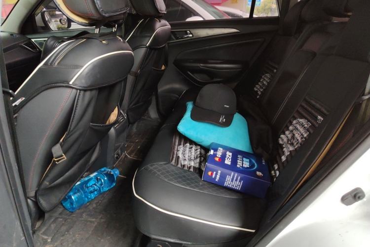Used CHANGAN CS75 2016 1.8T Automatic Elite Model China V Standard Left Rear Seat