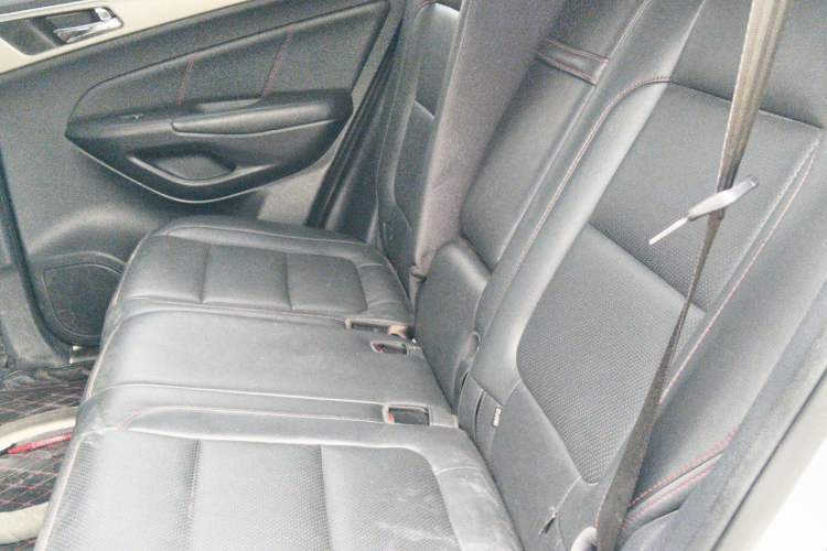 Used CHANGAN CS75 2016 1.8T Automatic Elite Model China V Standard Left Rear Seat