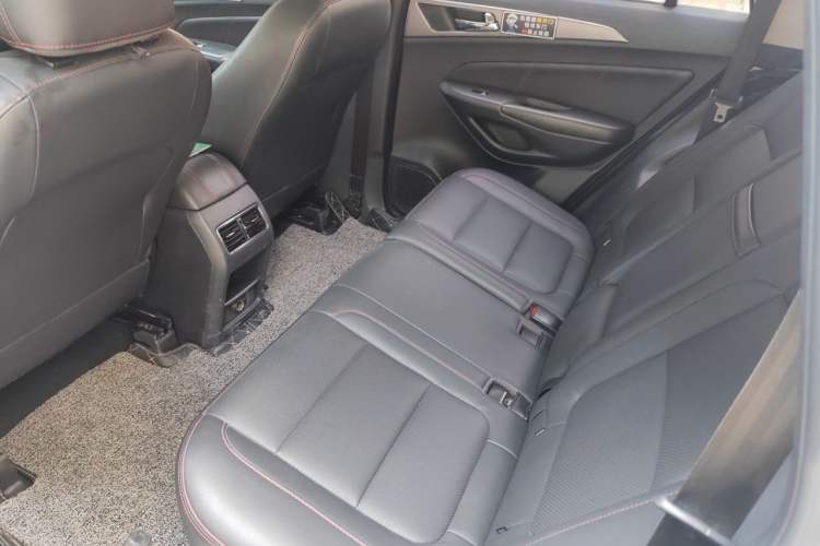 Used CHANGAN CS75 2016 1.8T Automatic Elite Model China V Standard Left Rear Seat