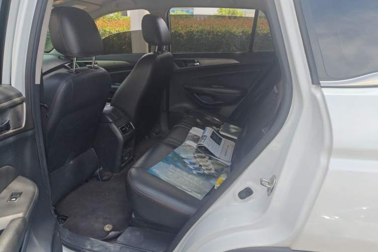 Used CHANGAN CS75 2016 2.0L Manual Luxury Version China V Standard Left Rear Seat