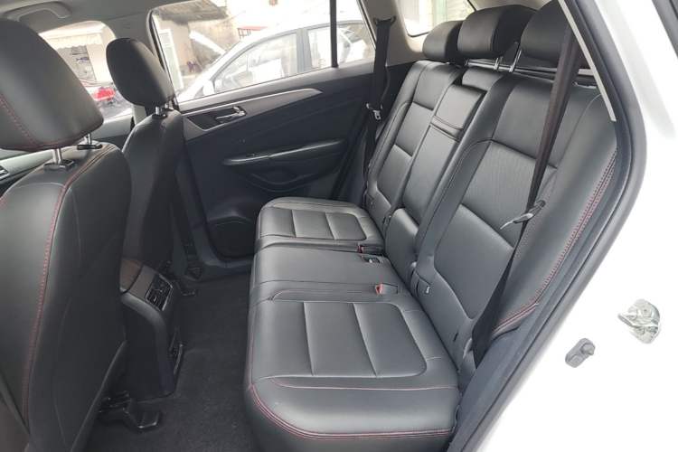 Used CHANGAN CS75 2016 1.8T Automatic Elite Model China V Standard Left Rear Seat