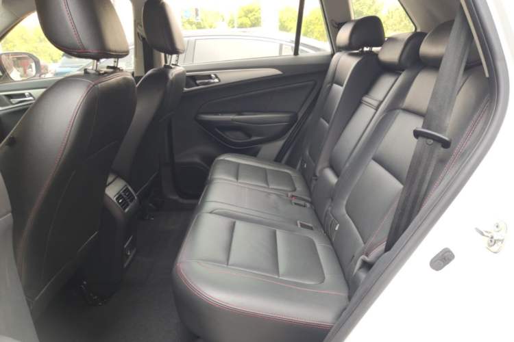 Used CHANGAN CS75 2016 1.8T Automatic Elite Model China V Standard Left Rear Seat