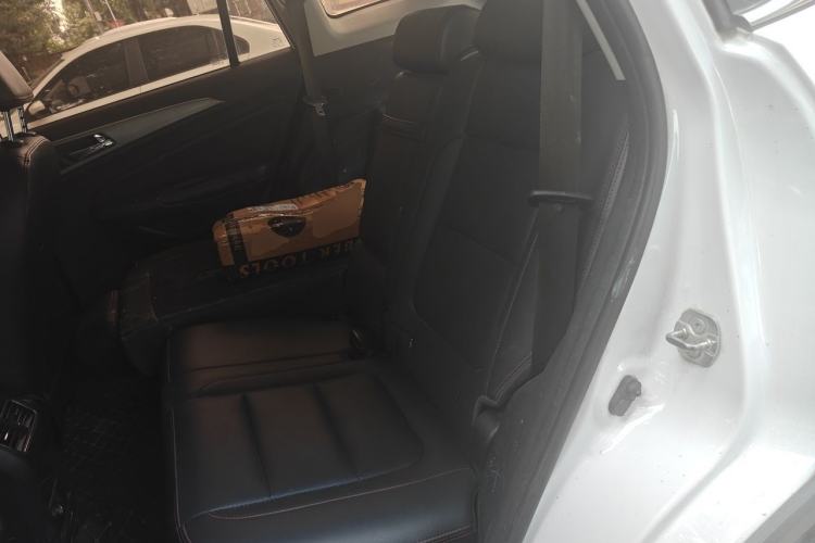 Used CHANGAN CS75 2016 1.8T Automatic Elite Model China V Standard Left Rear Seat