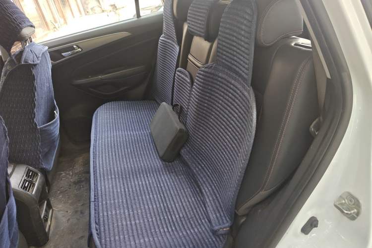 Used CHANGAN CS75 2016 1.5T Manual FENGSHANG Model Left Rear Seat